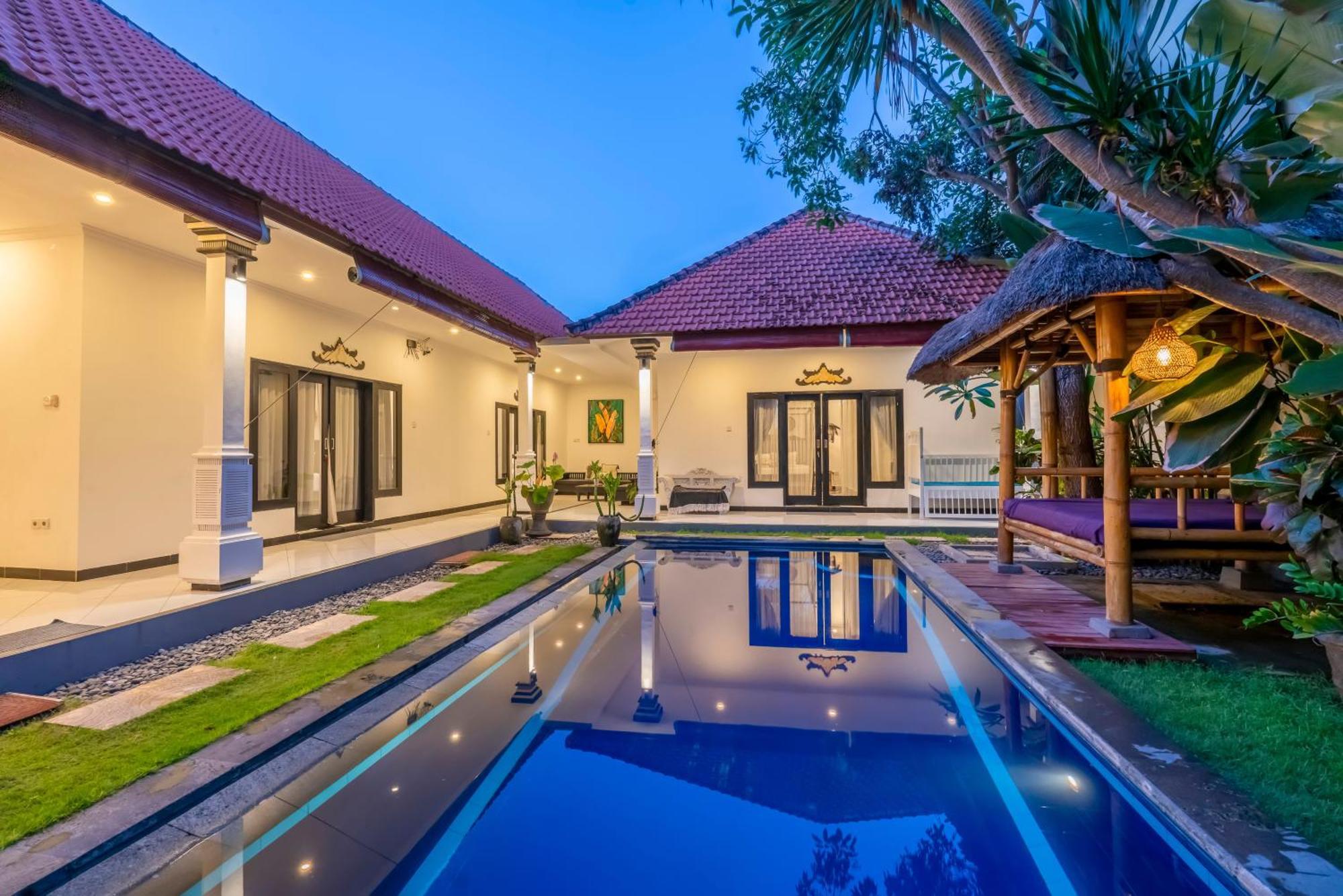 Walking To The Beach At Omahati Villa Canggu Extérieur photo